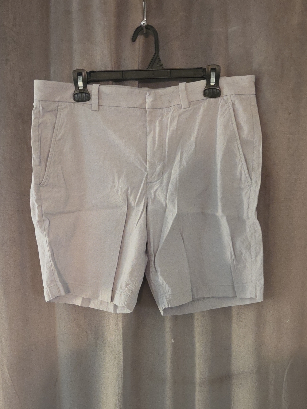 Kit and Ace Women's Size 34 Light Gray Flat-Front Shorts 58% LINEN